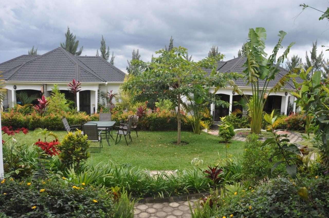 Home Bliss Hotel- Fort Portal Uganda Exterior photo