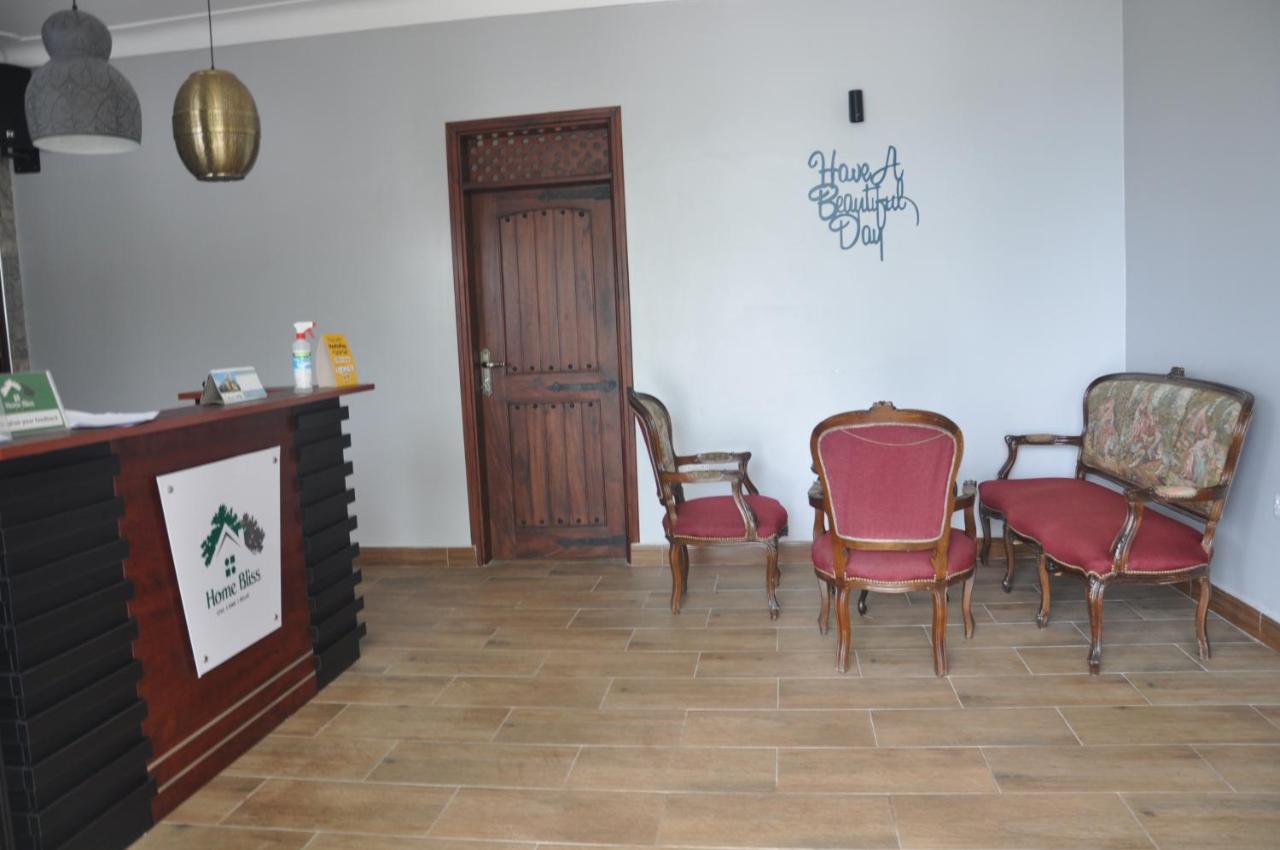 Home Bliss Hotel- Fort Portal Uganda Exterior photo